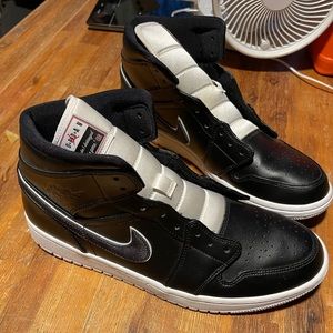 Jordan 1 Mid Maybe I Destroyed  The Game